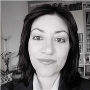 Letteratura e lingua italiana (scuole primarie, medie e superiori). Insegnante seria, solo da remoto